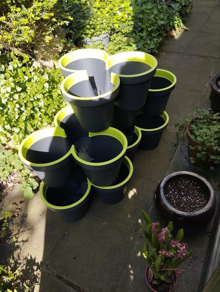 Bloempot toren 2 sets zeer mooie staat, Tuin en Terras, Ophalen