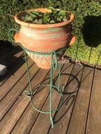 Terracotra pot in staander, Tuin en Terras, Ophalen, Gebruikt, Metaal