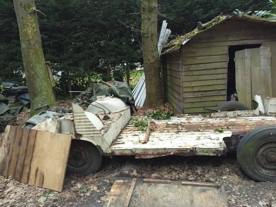 GRATIS oud ijzer, onderstel mobilhome, Ophalen, IJzer