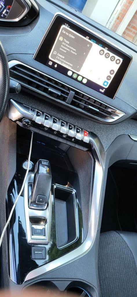 Peugeot 3008 1.6 THP GT Line automatique ~ Carplay, Entreprise, Carnet d'entretien, 5 portes, 5 places