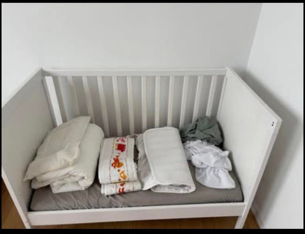 Spijlenbed Ikea (met alle 4 bedranden beschikbaar), Kinderen en Baby's, Ophalen, Gebruikt