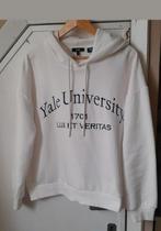 Prachtige sweater X.L...Yale university C&A., Kleding | Dames, Grote Maten, C&A, Ophalen of Verzenden, Zo goed als nieuw, Wit