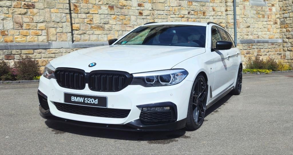 BMW 520D XDrive Touring M Performance, Auto's, BMW, Automaat, 1995 cc, 4 cilinders, Alcantara