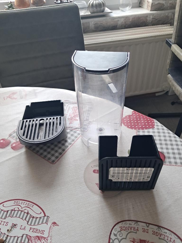 Matériel pour machine nespresso, Electroménager, Accessoires de machine à café, Utilisé, Nespresso, De'Longhi, Krups, Nespresso
