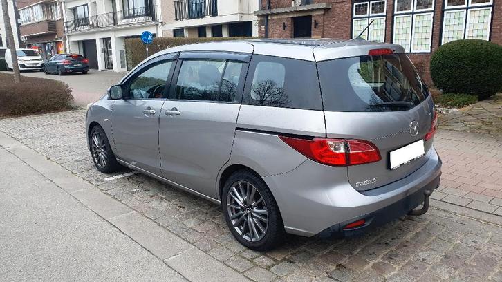 Mazda 5 2011 133 000 km, Autos, Mazda, Particulier, ABS, Phares directionnels, Airbags, Air conditionné, Ordinateur de bord, Verrouillage central