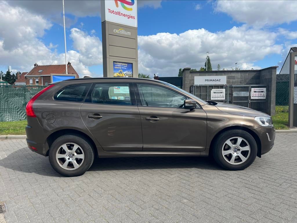Volvo Xc60 2.0D D4 2016/322000 km/ 140 kW, Autos, Achat, Entreprise, Boîte manuelle, Euro 6