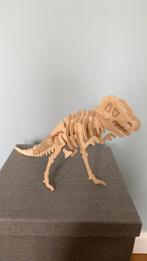 Maquette de dinosaure, Enlèvement