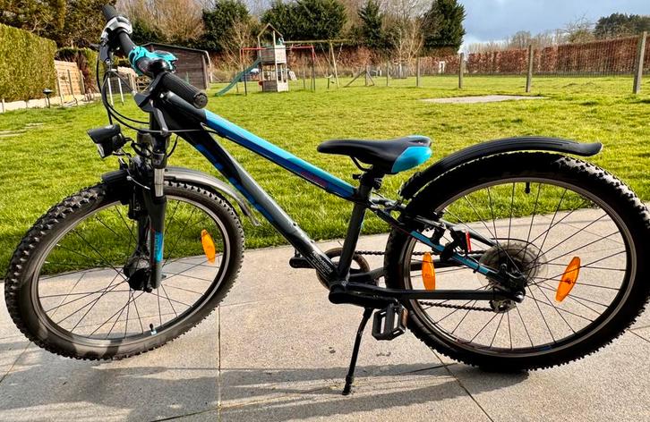 CUBE allround suntour 240 - 24 inch fiets, Fietsen en Brommers, Fietsen | Jongens, Gebruikt, 24 inch, Versnellingen, Ophalen