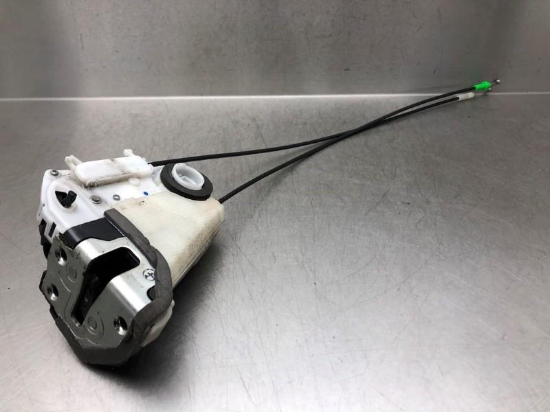 SERRURE DE PORTE RODS ARRIÈRE DROIT Toyota Verso S, Autos : Pièces & Accessoires, Utilisé, Toyota