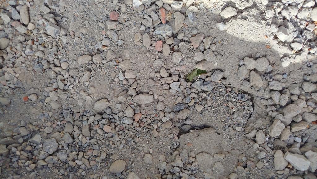 Gravat à donner (env. 2m3), Jardin & Terrasse, Gravier, Rochers & Caillasse, Enlèvement