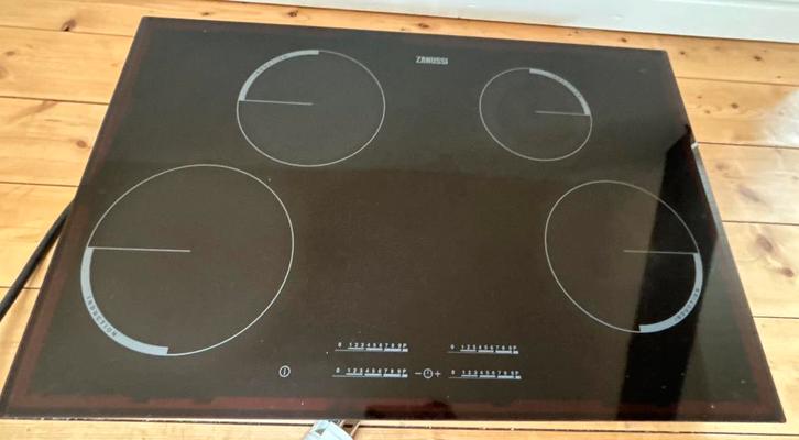 Taque vitrocéramique à induction, Electroménager, Tables de cuisson, Comme neuf, Enlèvement