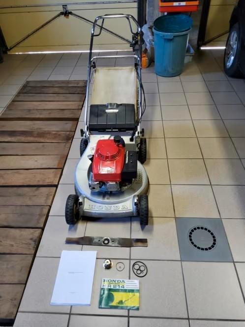 TONDEUSE  HONDA  HR 214 S, Jardin & Terrasse, Tondeuses à gazon, Bac de ramassage, Enlèvement