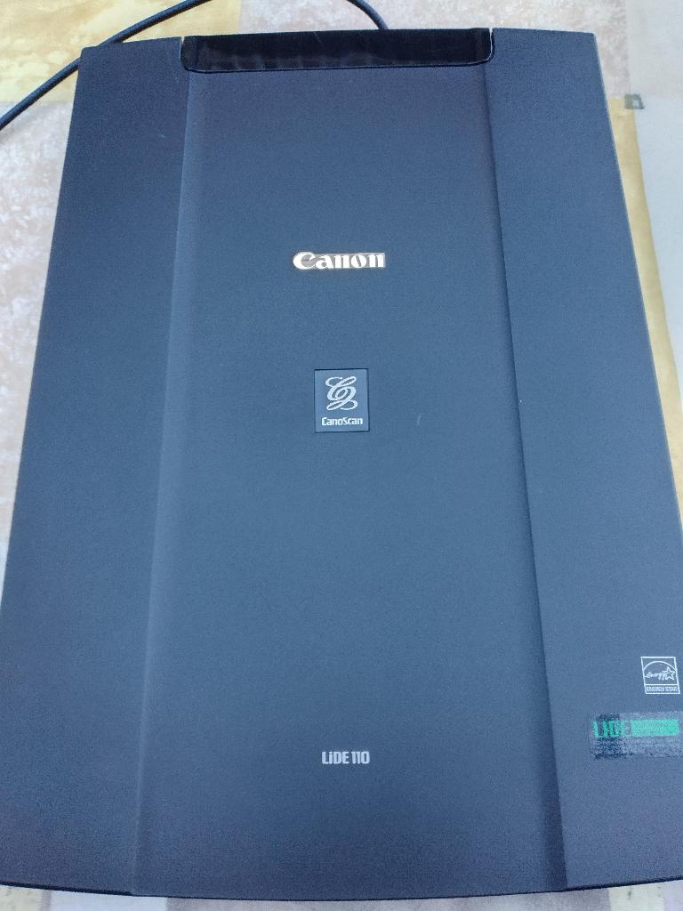 scanner Canon Lide 110, Computers en Software, Scanners, Ophalen, Gebruikt, Flatbedscanner, Canon