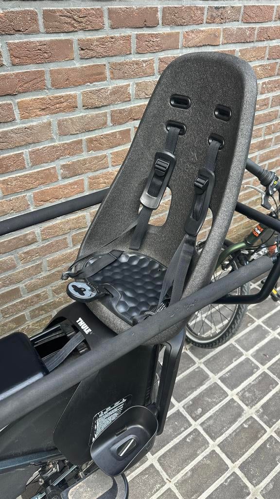 THULE YEPP - fietsstoel, Fietsen en Brommers, Ophalen, Zo goed als nieuw