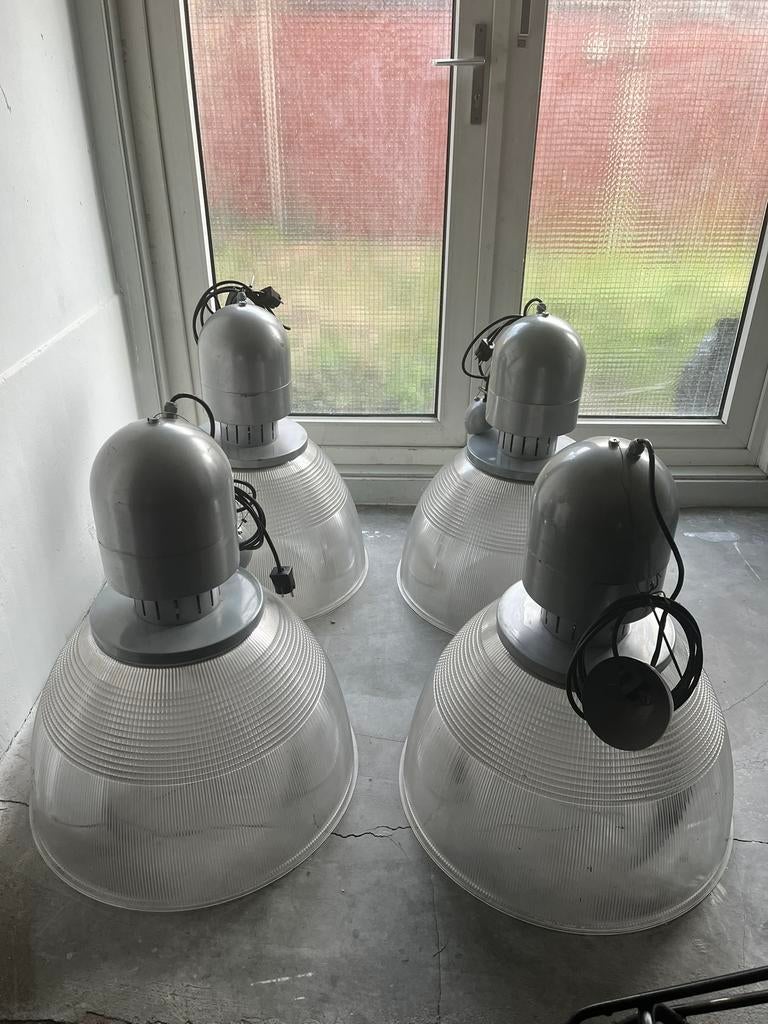 Vier Italiaanse hanglampen model Bussolo van Bifi Luce, Ophalen of Verzenden, Zo goed als nieuw