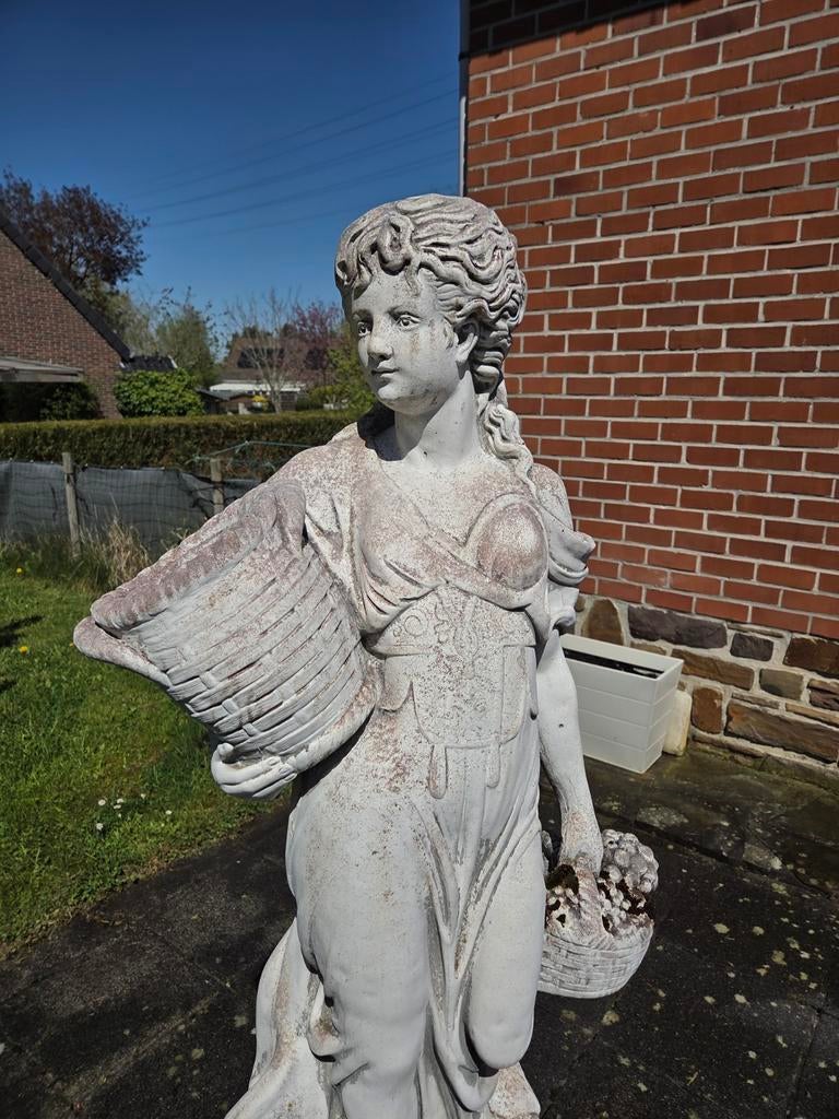 Statue extérieure, Ophalen