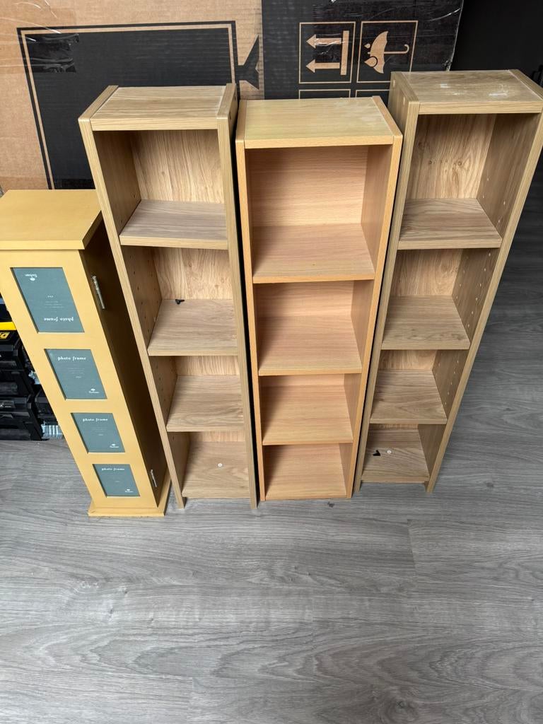 Cd/dvd rekjes, Huis en Inrichting, Ophalen, Zo goed als nieuw