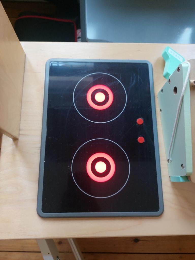 Kitchenette enfant Ikéa + dinette complète, Enlèvement, Comme neuf, Bois, Jouer à la cuisine