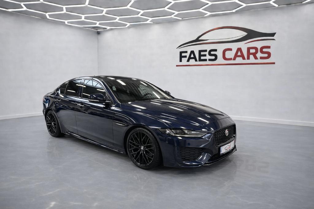Jaguar XE model 2020 sport versie  R-Dynamic, Auto's, Jaguar, 1800 kg, 4 cilinders, Blauw, Leder