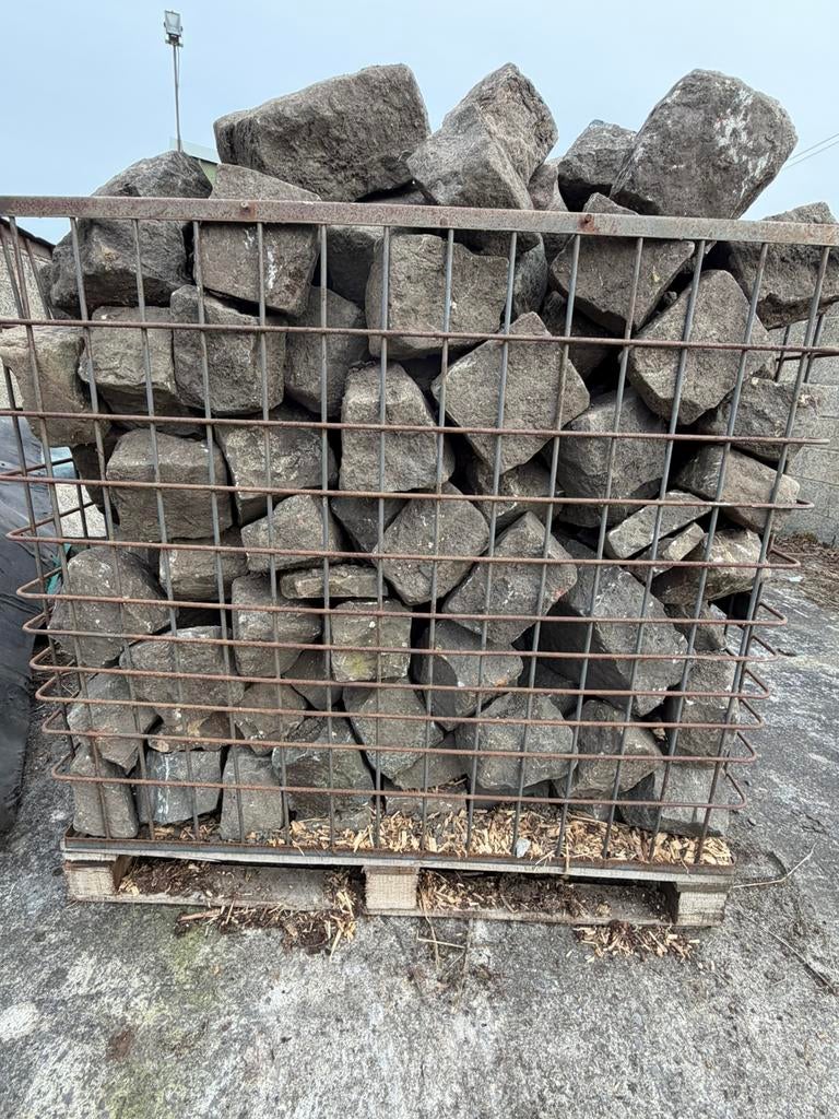 Pavés+environ 2 mètres de bordures., Bricolage & Construction, Enlèvement, Utilisé