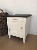 Table de chevet tout relooké, Maison & Meubles, Enlèvement, Comme neuf, Bois