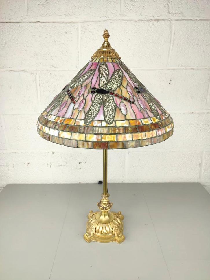 Zeer grote antieke Tiffany lamp op verguld bronzen voet, Antiek en Kunst, Antiek | Verlichting, Ophalen
