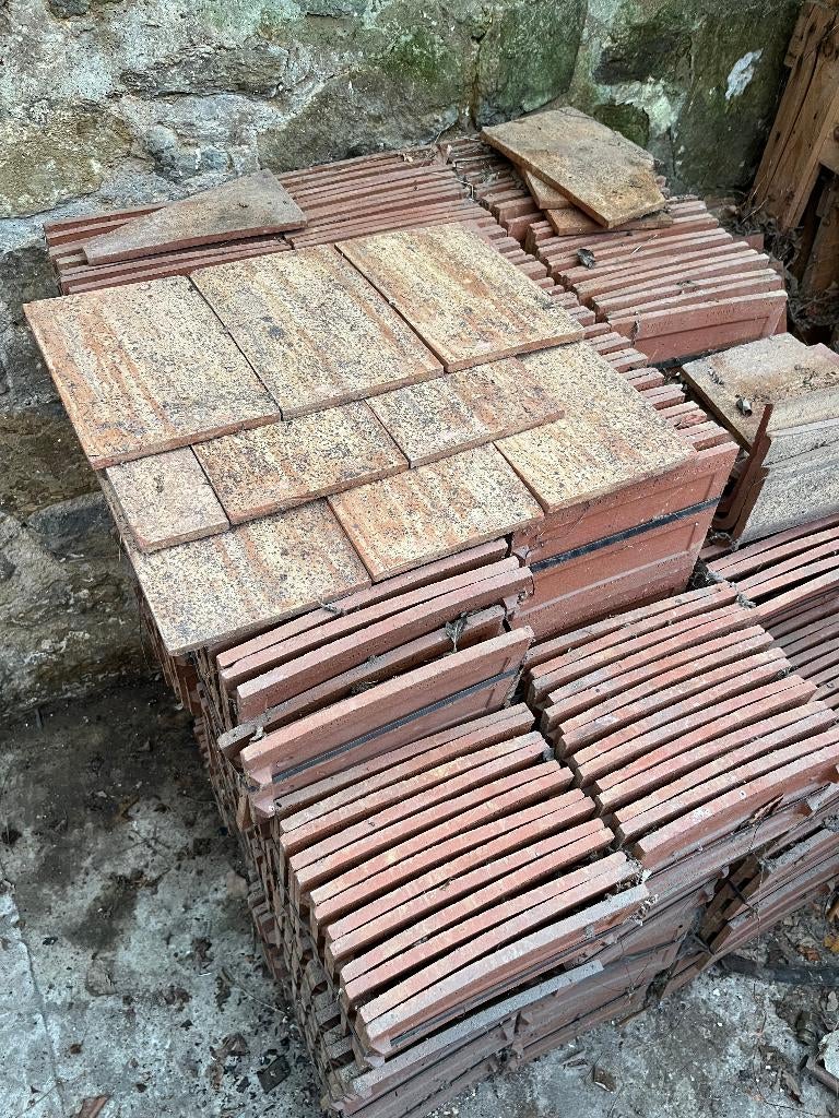 Tuile Lambert 17/27 éminence champagne sablé 1160 p, Services & Professionnels, Couvreurs & Chaumiers, Tuiles