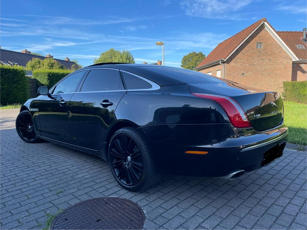 Jaguar XJ Long 3.0 Diesel 275 pk Export, Auto's, Jaguar, Automaat, Euro 5, Zwart, XJ