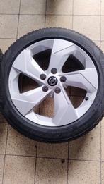 Velgen en all season banden Nissan, 215 mm, 4 Saisons, Enlèvement, Pneu(s)