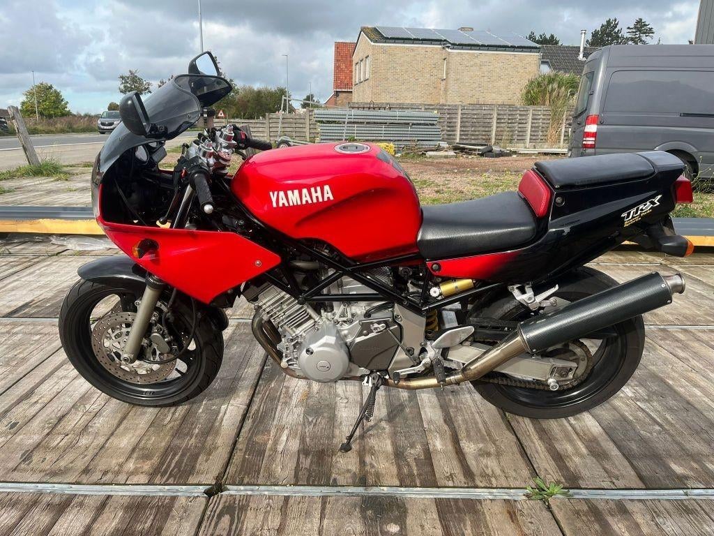Yamaha	TRX850, Motos, Entreprise, Plus de 35 kW, 850 cm³