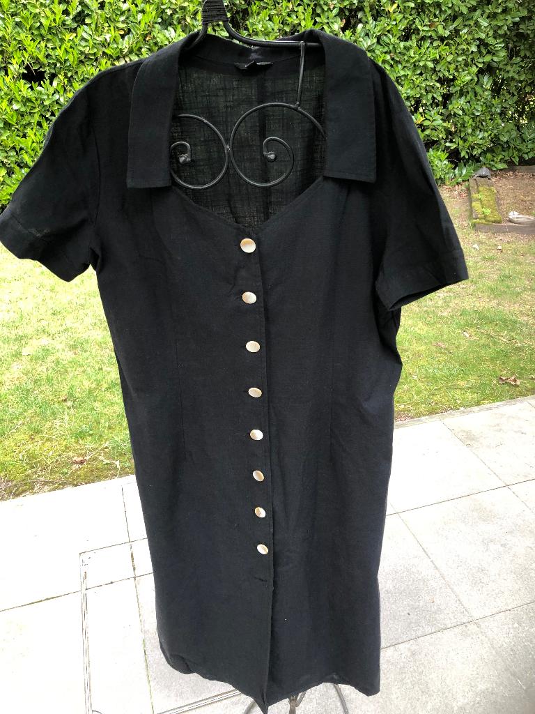 Zwart linnen kleed, Ophalen, Maat 46/48 (XL) of groter, Zwart