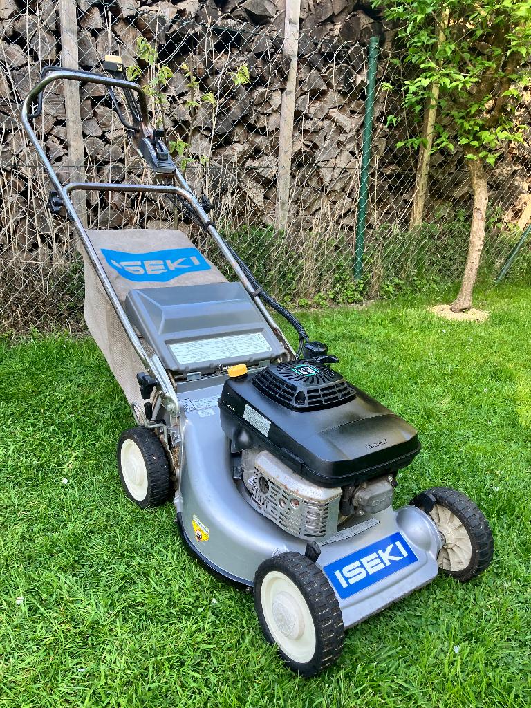 Tondeuse ISEKI SW 7190, Ophalen, Gebruikt, Versnellingen, Benzine-grasmaaier