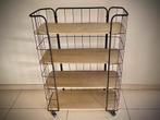 Trolleyrek, 4 leggers, wieltjes. Industrial 👨🏼‍🍳🪴🫖, Ophalen, Overige materialen, 55 tot 75 cm, Zo goed als nieuw