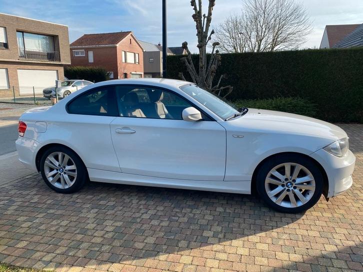 BMW COUPE 118, Auto's, BMW, Particulier, 1 Reeks, Airbags, Airconditioning, Centrale vergrendeling, Elektrische buitenspiegels