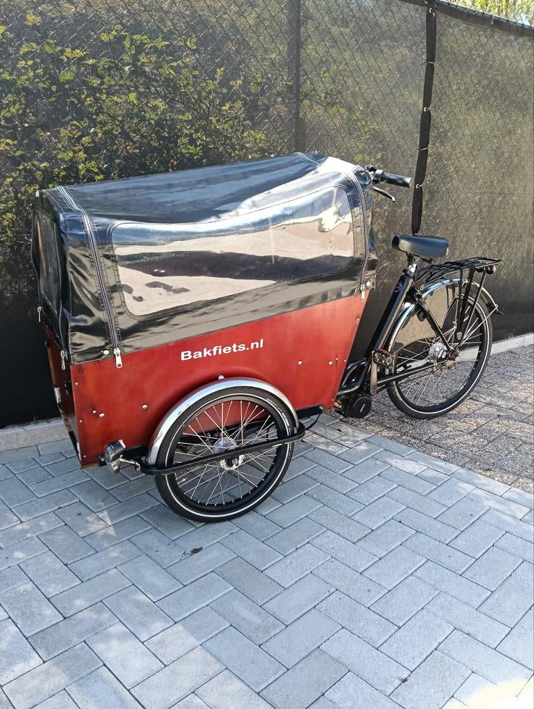 Vanandel elektrische bakfiets nieuwe batterij jaar garantie, 4 kinderen of meer, Huif, Ophalen of Verzenden, Zo goed als nieuw