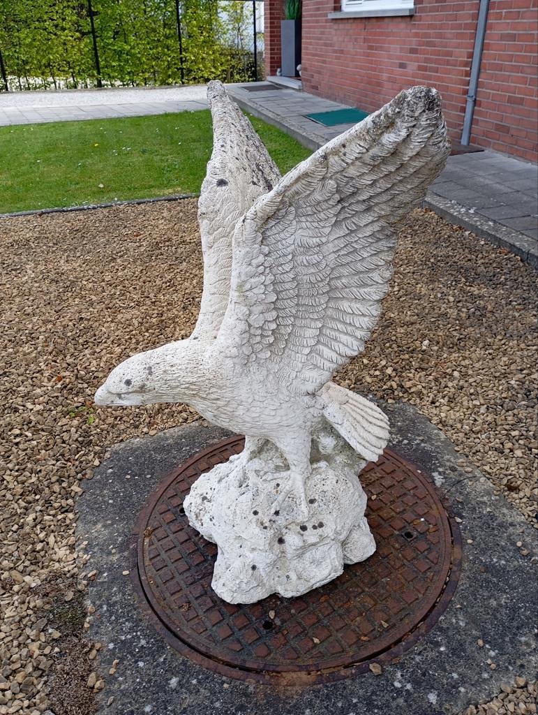 Grand aigle en béton.. Hauteur 1 mètre, Enlèvement, Béton, Animal