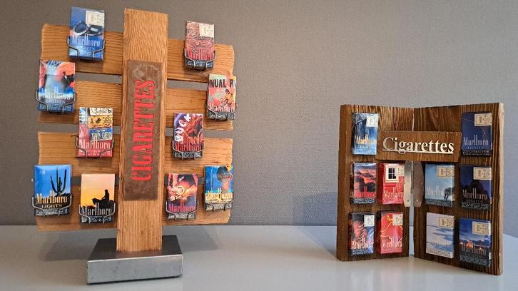 Sigarettendoosjes, ongeopend, in folie, inclusief HOUDERS, Collections, Articles de fumeurs, Briquets & Boîtes d'allumettes, Neuf