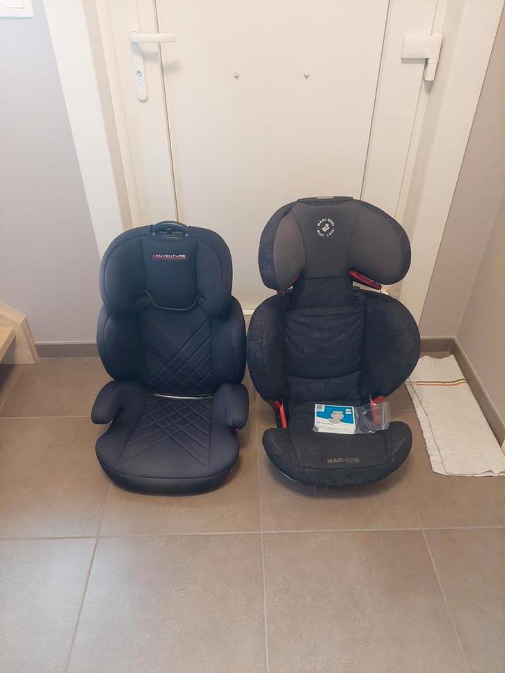 2 autostoelen, Kinderen en Baby's, Autostoeltjes, Zo goed als nieuw, Maxi-Cosi, 15 t/m 36 kg, Isofix, Afneembare rugleuning, Verstelbare rugleuning
