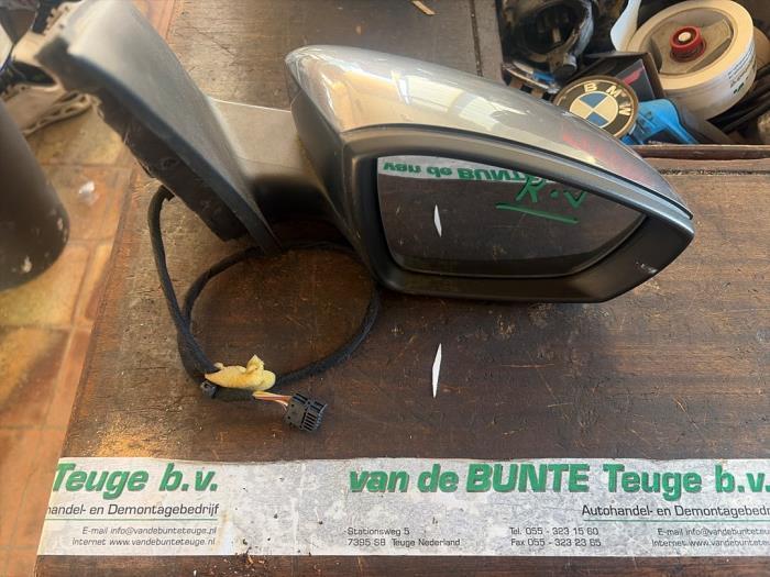 Rétroviseur extérieur droit d'un Volkswagen Polo, Autos : Pièces & Accessoires, Volkswagen, -, 3 mois de garantie, Utilisé