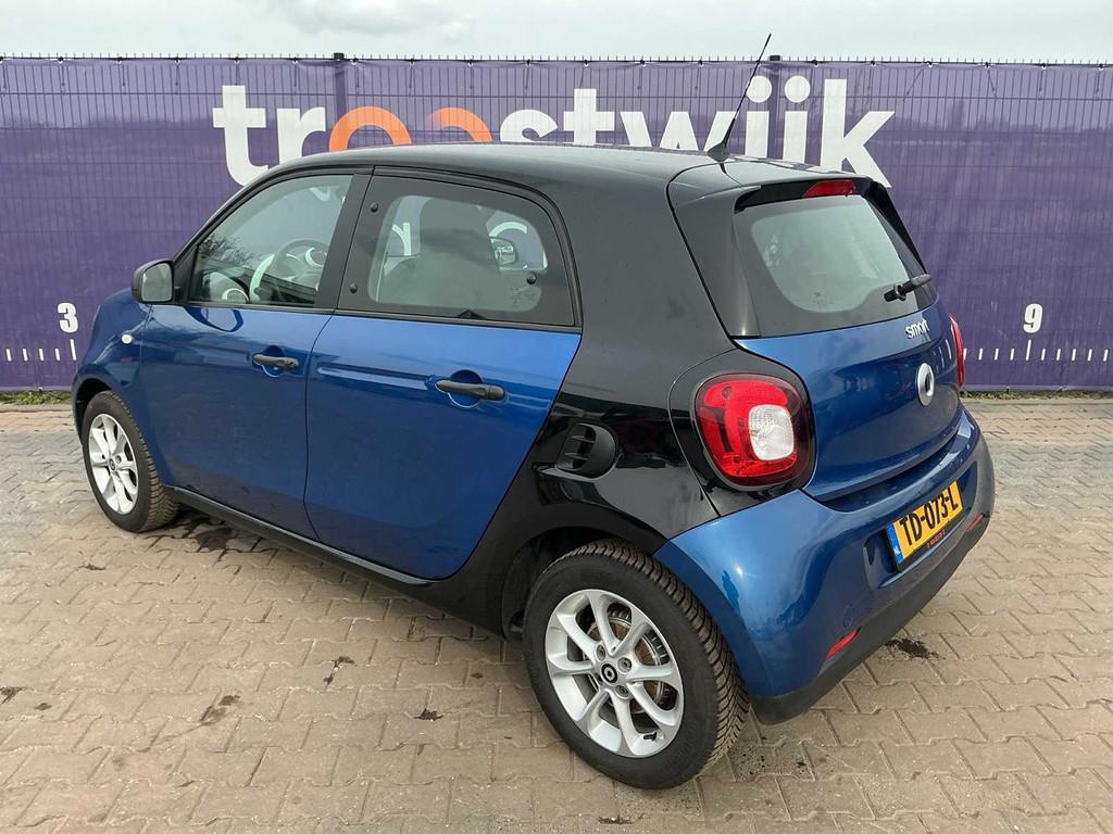 2018 - Smart - forfour - 1.0 Passion - Voiture, Autos, Smart, Achat, Entreprise, Berline, Occasion