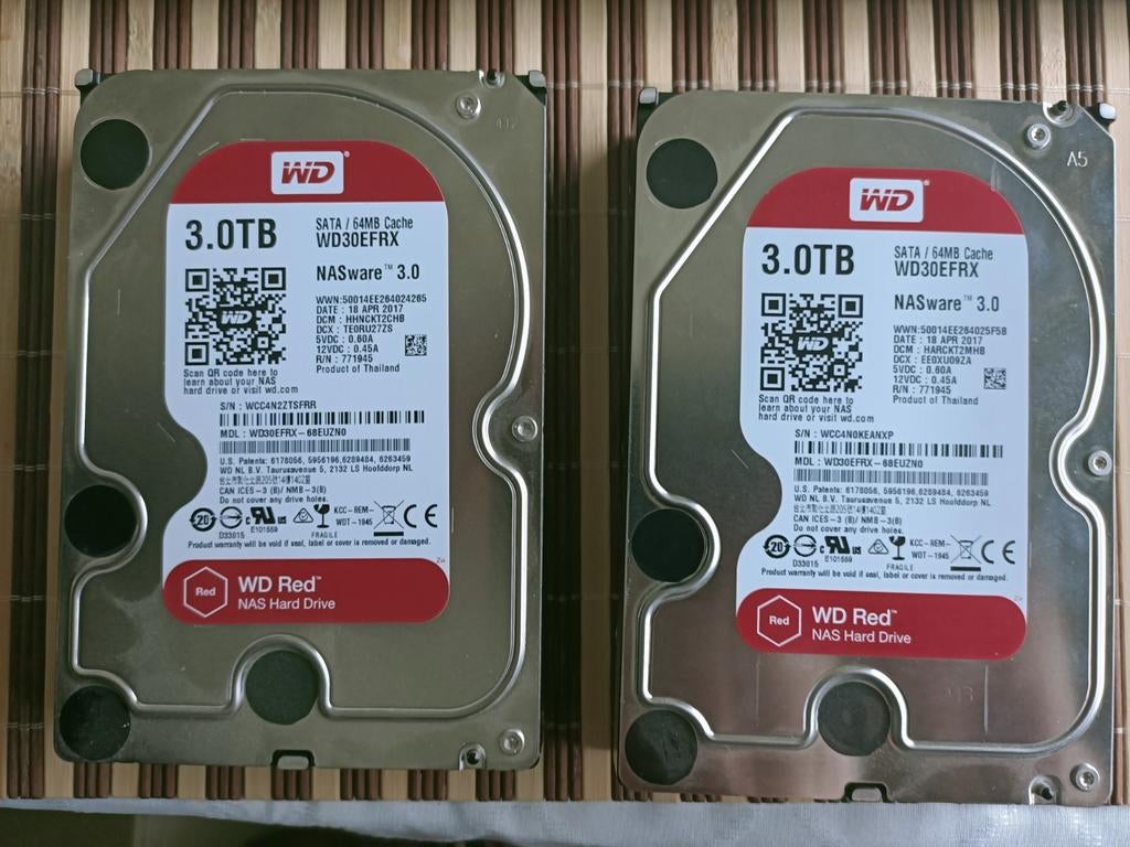2x Western Digital Red NAS Hard Drive 3TB, Computers en Software, Harde schijven, Ophalen, Intern, HDD, Zo goed als nieuw