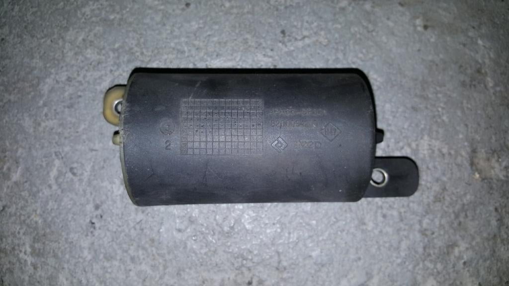 Vacuum cilinder Renault Megane 1.9 dCi 2004, Ophalen of Verzenden, Renault