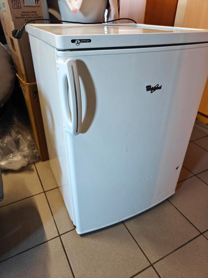 Petit réfrigérateur modèle standard Whirlpool, Electroménager, Congélateurs, Enlèvement