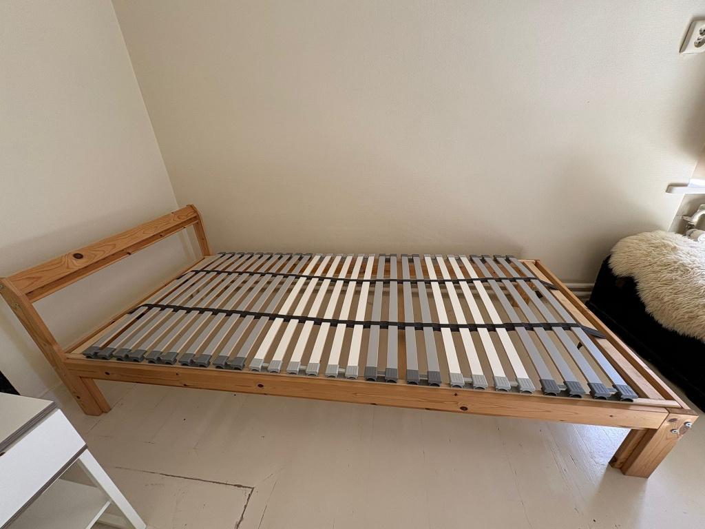 Lit simple + sommier à lattes, 90 cm, Une personne, Brun, Enlèvement