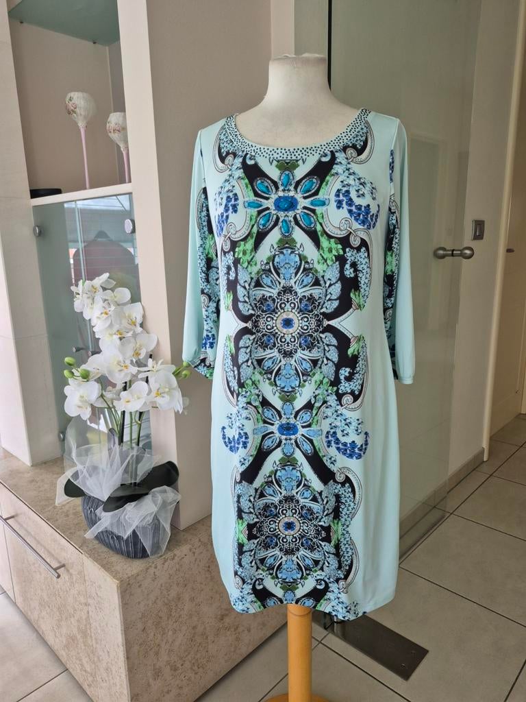 K DESIGN  kleed, Vêtements | Femmes, Robes, Enlèvement ou Envoi