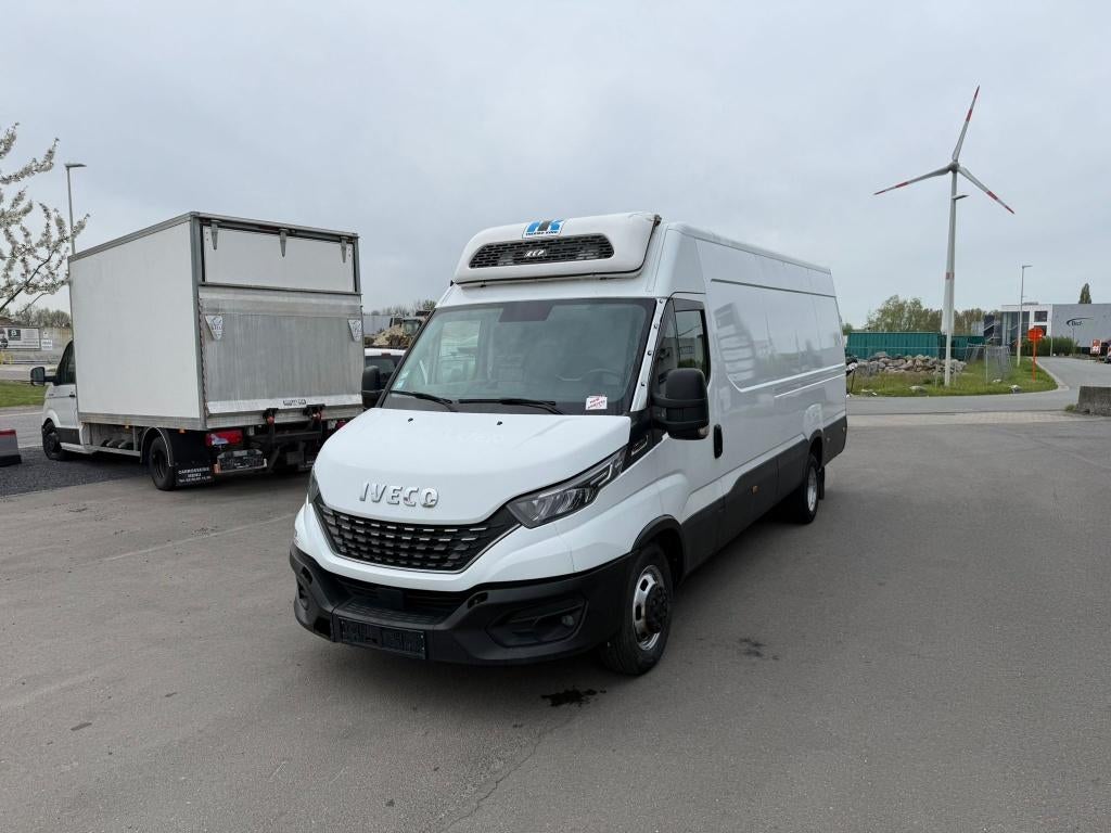 Iveco Daily 35 180 (Numéro de stock 72007), Autos, Camionnettes & Utilitaires, Achat, Euro 6, Entreprise, Iveco