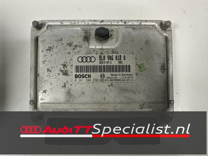 Audi TT motor regelapparaat ecu computer 8L0906018Q, Auto-onderdelen, Elektronica en Kabels, Audi, Gebruikt, Ophalen of Verzenden