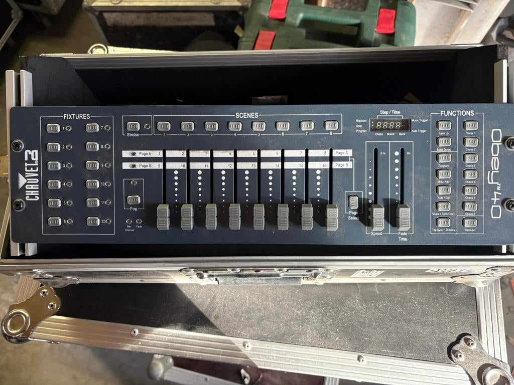dmx controller chauvet obey 40 incl flightcase, Muziek en Instrumenten, Ophalen, Zo goed als nieuw, Licht