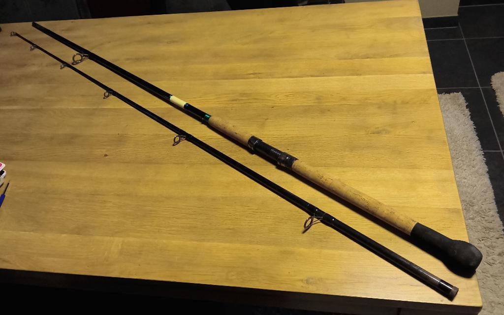 Spro pressicion Catfish 315 cm, Ophalen, Zo goed als nieuw, Werphengel