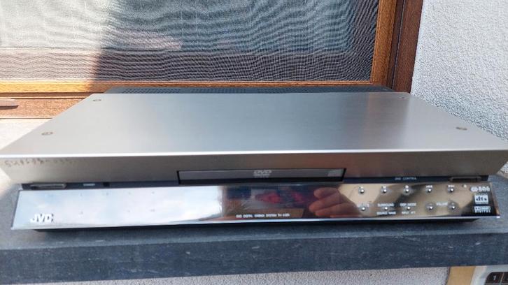 home cinema JVC avec caisson basse et 5 baffles, TV, Hi-fi & Vidéo, Enceintes, Utilisé, Haut-parleurs Frontaux, Arrière ou Stéréo